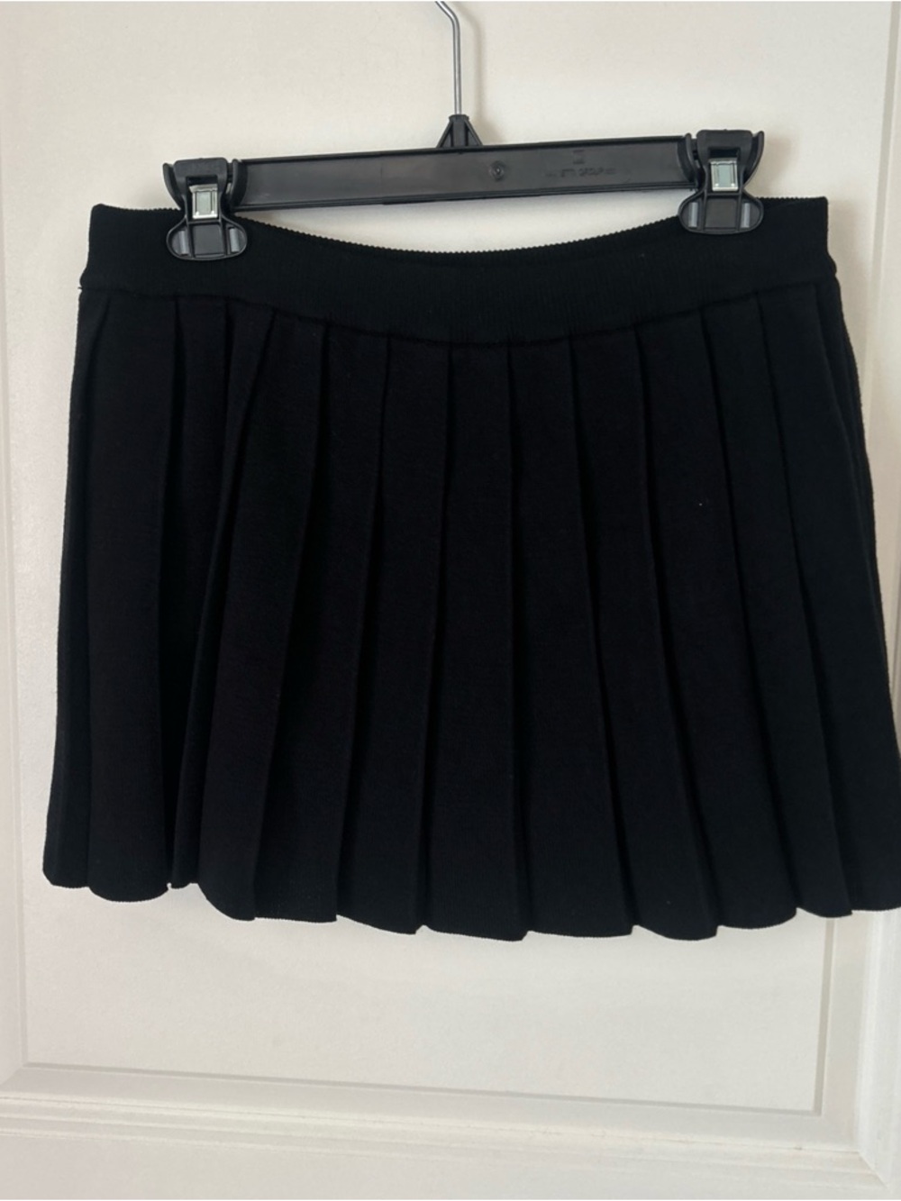 Daisy Women’s Sz L Black Knit Pleated Micro Mini Pull On Skirt/Skort Flirty Y2K - Picture 2 of 7